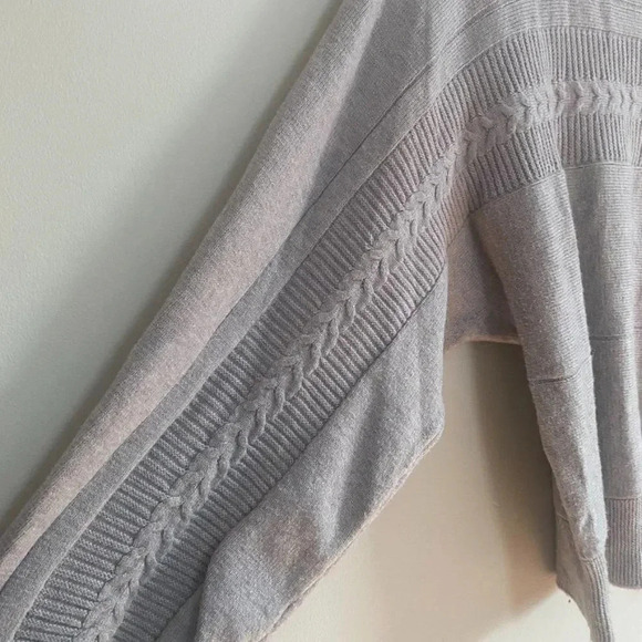 Elie Tahari Gray Mock Neck Sweater - Picture 6 of 15